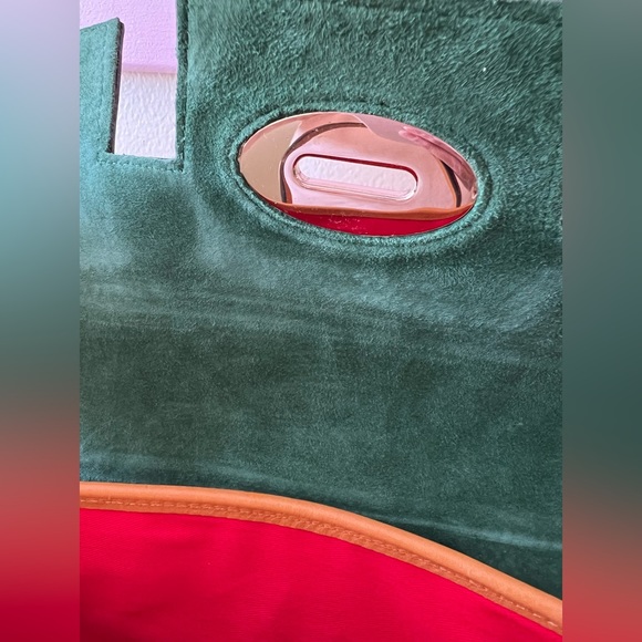 Dooney&Bourke All weather Leather Backpack with Contrast Suede Accent in Flap. - Picture 9 of 13